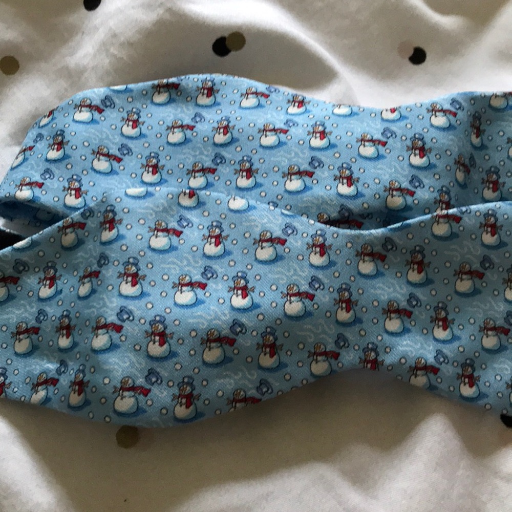 NWT Boys Vineyard Vines Snowman Bow Tie